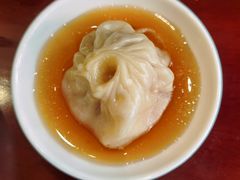 虾仁鲜肉小笼-五芳齋(云南南路店)