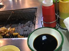 -马路牙子烧烤音乐酒馆(望京店)