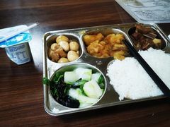 -宁波之星奔驰4S店(海曙店)