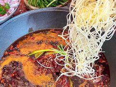 -赵美丽·重庆社区火锅·直营店(火车东站·中豪国际店)