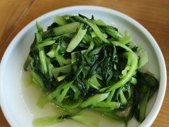 -品鲜村农家菜·阳澄湖大闸蟹(总店)