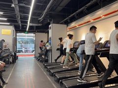 -乐刻运动健身(同曦假日百货店)