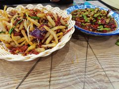 -江城燕子大排档(江汉路步行街店)