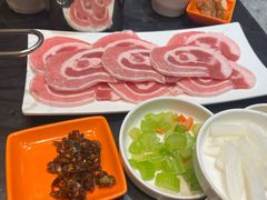 -老熟人烤肉城(马家堡店)
