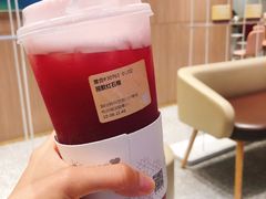 -奈雪的茶(湖滨银泰in77C区PRO店)