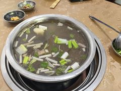 -黑竹沟新场牛肉火锅