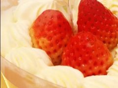 春樱草莓蛋糕-星巴克(西安博乐里店)
