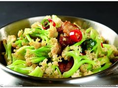 干锅有机花菜-熊猫家新派川菜(百里一·龙兴集店)