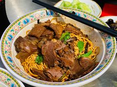 -金杨拉面王小吃面馆·牛三宝面·红烧牛肉粉