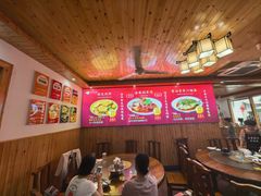 -芦茨金富饭庄·25年老字号·专做稻草鸡