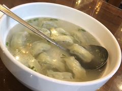 -鸿运酒楼
