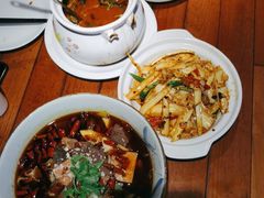 -外婆私房菜(新亚百货店)