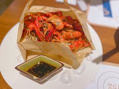 -罗氏十三活虾餐厅(光谷K11购物艺术中心店)