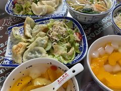 -长人馄饨铺(解放街店)