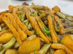 -何适山庄 ·可团建(水长城P2停车场店)