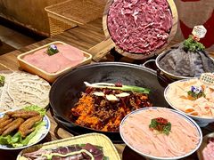 -旧街市鲜货老火锅(大光路店)