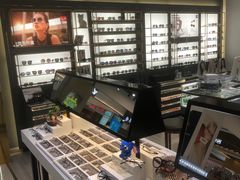 -三叶眼镜城(八佰伴店)