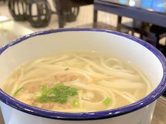 -十八家面馆(均瑶店)