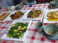 -羊家胡同·龙虾烧烤火锅(龙汇路店)