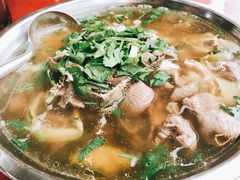 -谢老五跷脚牛肉·非遗传承店