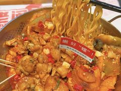 -老闵田螺馆·南昌市井菜·特色小吃(总店)