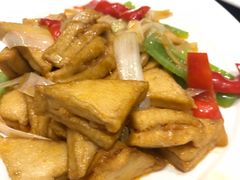 -郑庄脂渣海鲜楼(九水路店)