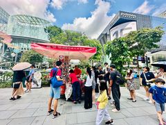 -詹爷爷乌节路街头冰淇淋