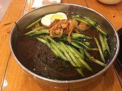 -长寿参鸡汤(朝韩风情街店)