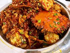 -凤凰路何眼镜香辣蟹(花果园店)