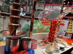 -四海一家自助餐(益田假日广场店)