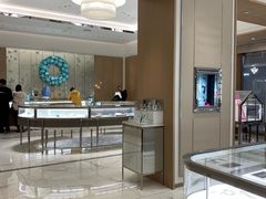 -Tiffany & Co.蒂芙尼
(南京德基广场店)