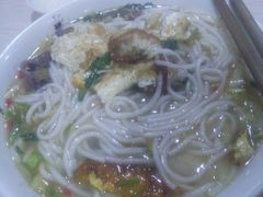 -尝回头贵阳牛肉米粉(中和店)