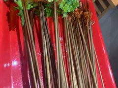 香菜牛肉-牛華八婆火锅串串(南中环店)