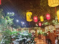-黄鹤楼大酒店(友谊北大街店)
