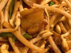 -刘胖子家常菜·蹄花焖藕(中央花园店)