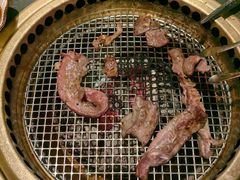 -铭牛烧肉·和牛海鲜自助(高新月牙湖店)