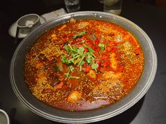 -麻六记(凤凰汇店)