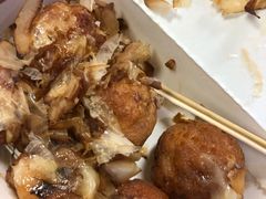 -六合夜市