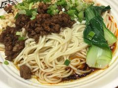 -芙蓉巷成都名小吃(丹尼斯2天地店)