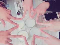 -必胜客(证大大拇指店)