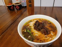 -矮子粉店1985·长沙米粉(湘春路店)