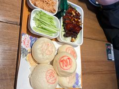 土馒头配红烧肉-7017浙菜•建德味(星荟广场店)