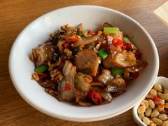 蒜椒炒湘西腊肉-印象鲵宴·张家界地标美食名片(溪布街店)