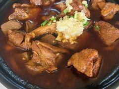 -老秦盖浇饭鸭子饭(回音必小区店)