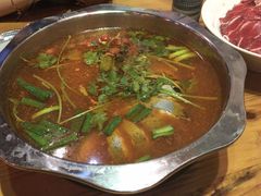 -老凯俚酸汤鱼(鸿通城店)