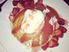 iphone_upload_pic-Pancakes on the rocks(Darling Harbour)