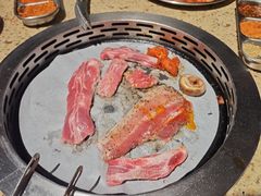-姜胖胖韩式自助烤肉(光明万达店)