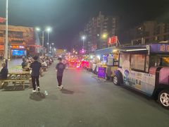 -尊神庙美食文化城