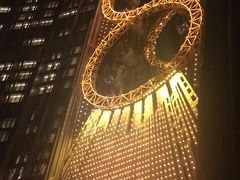 -影汇之星8字形摩天轮