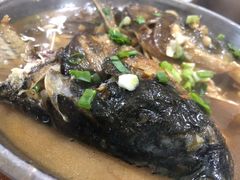 -临街徽菜馆·正宗黄山味